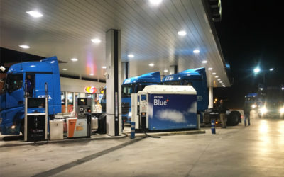 Petrolioaren prezioaren jaitsierak ez ditu erregaien prezioak ekarri